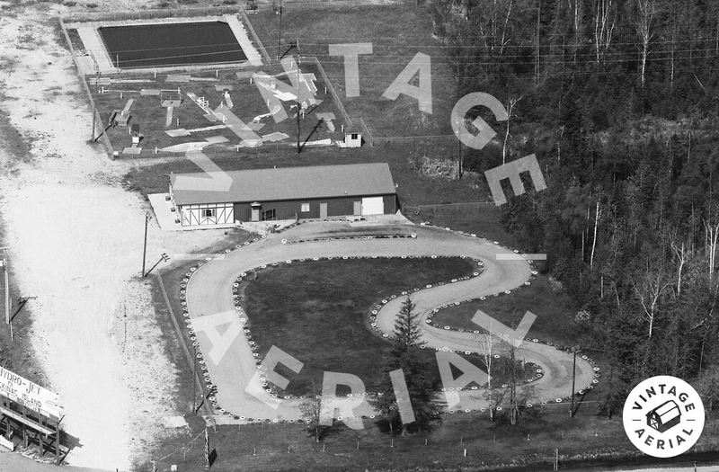 Mackinac City Fun Parks - Original Fun Park With Go-Kart And Putt Putt (newer photo)